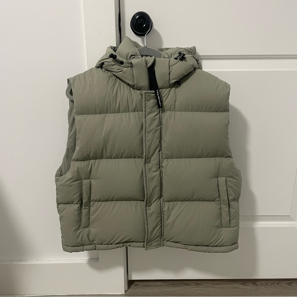 The Super Puff™ Shorty Vest